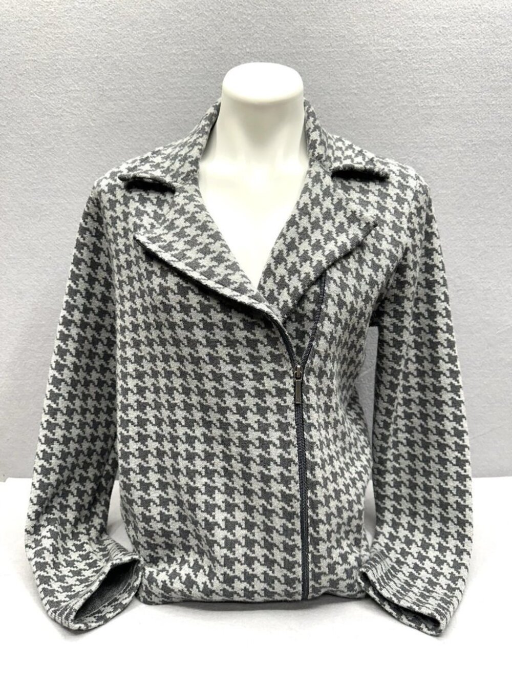 Chaps Sweater Knit Jacket Womens L Gray Houndstooth Asymmetrical Full Zip Collar